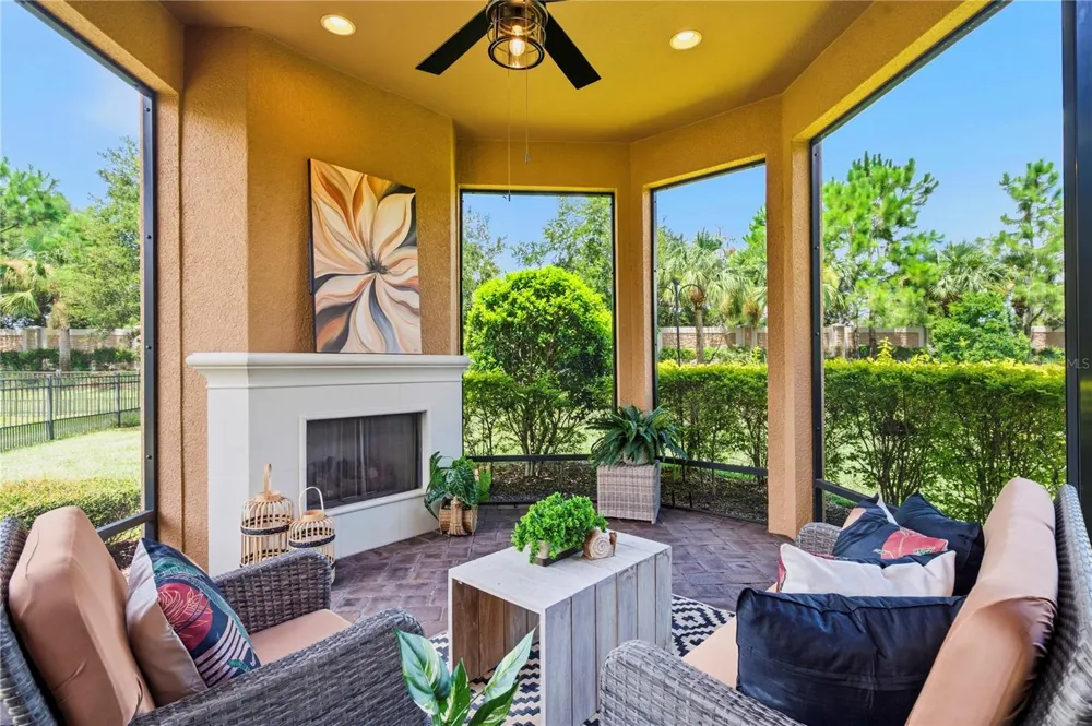 11301 JUGLANS DRIVE Odessa, FL 33556