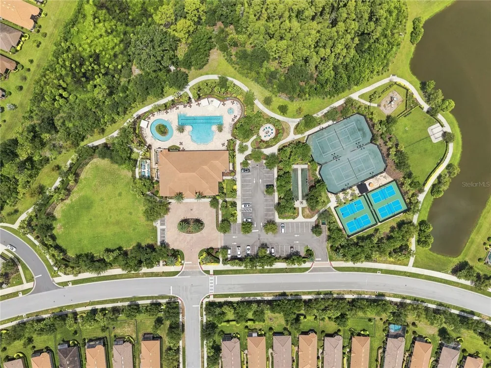 11301 JUGLANS DRIVE Odessa, FL 33556