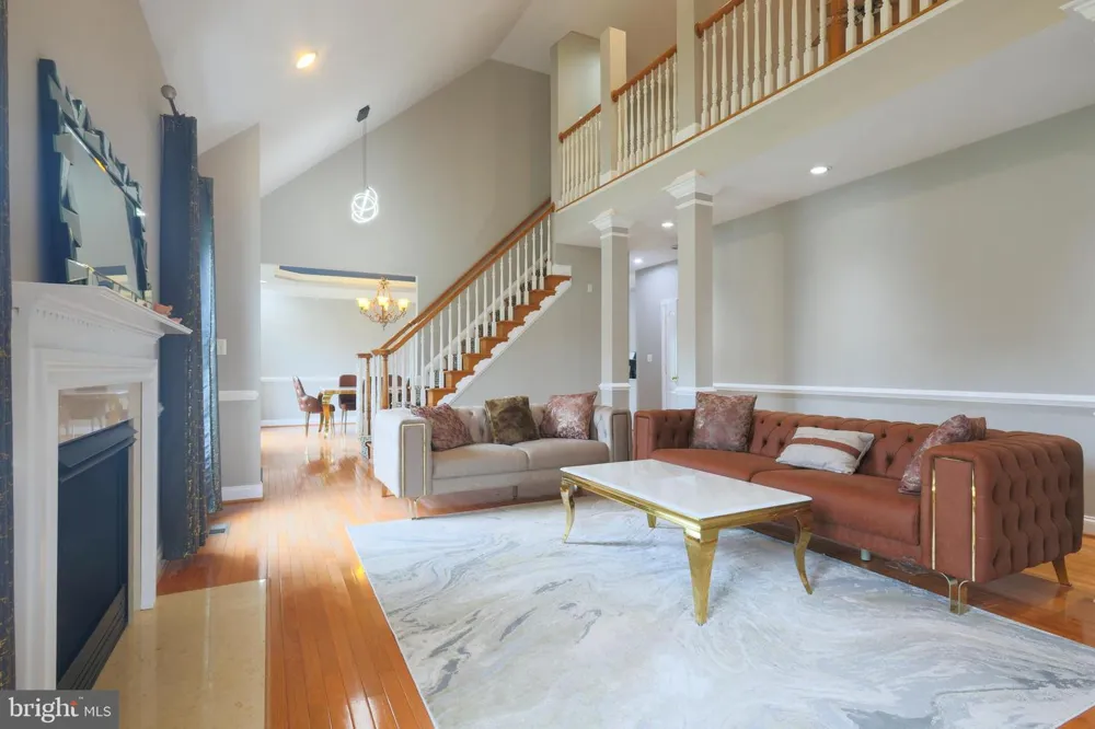 22918 BROWN SQUARE Ashburn, VA 20148