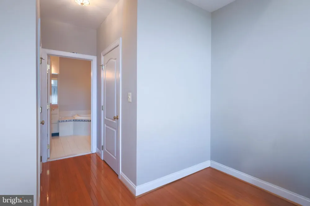 22918 BROWN SQUARE Ashburn, VA 20148