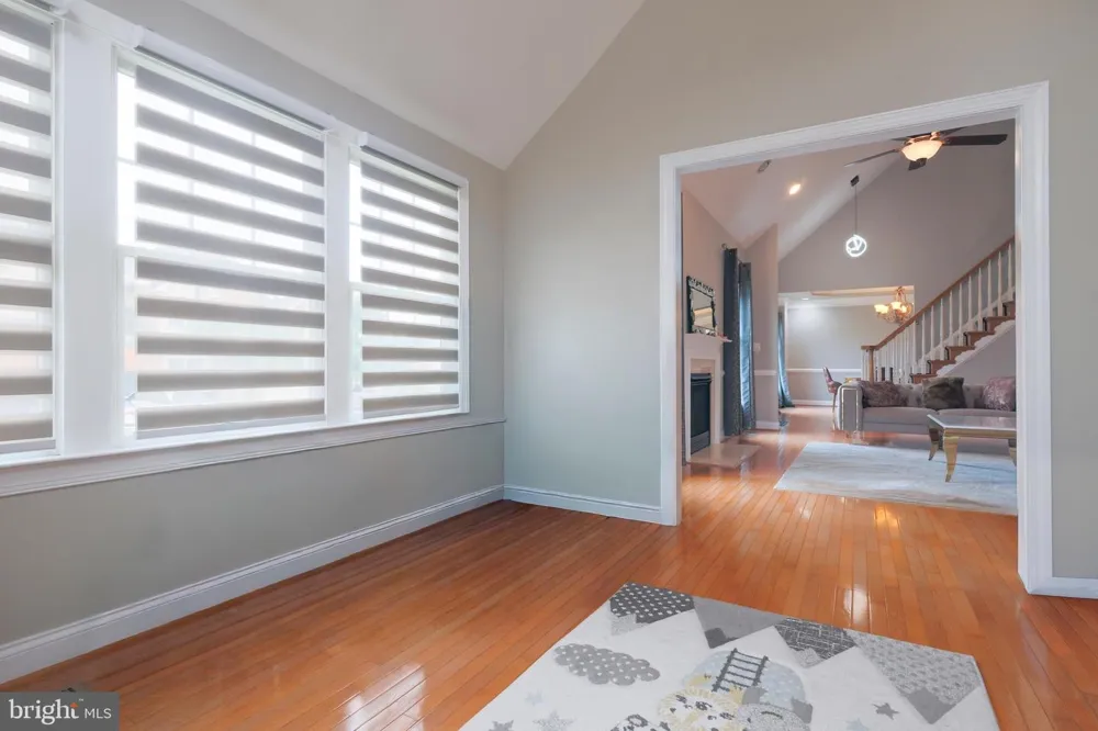 22918 BROWN SQUARE Ashburn, VA 20148
