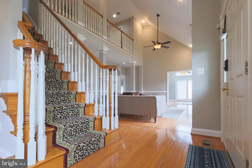 22918 BROWN SQUARE Ashburn, VA 20148