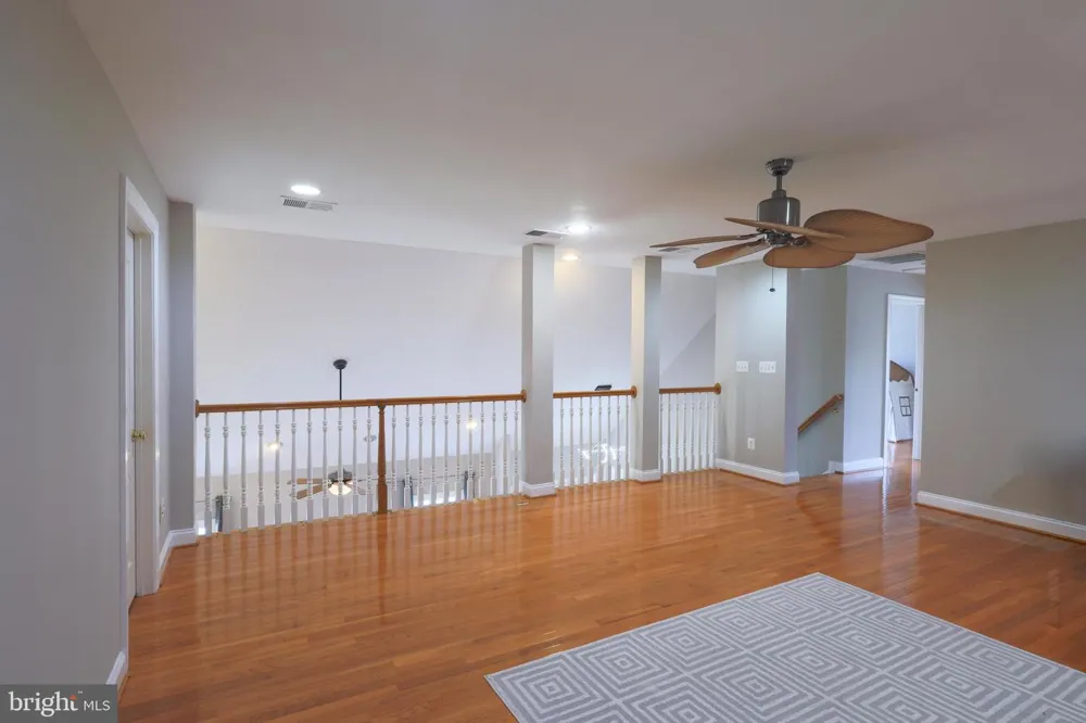 22918 BROWN SQUARE Ashburn, VA 20148
