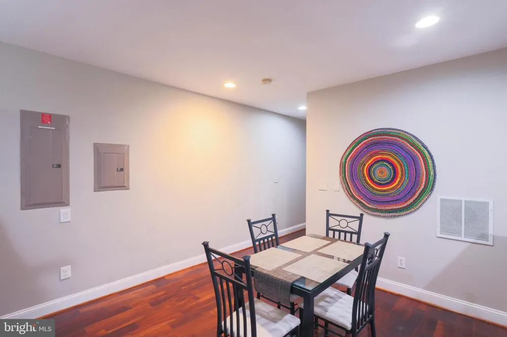 22918 BROWN SQUARE Ashburn, VA 20148