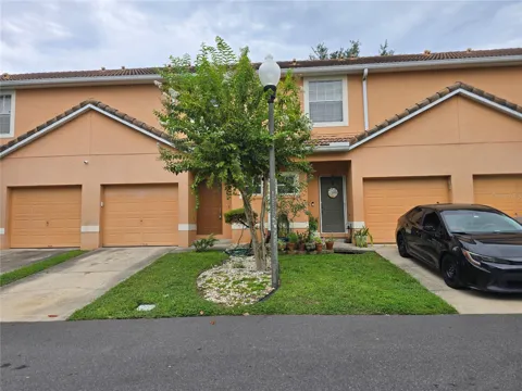 1124 FAIRWAY DRIVE