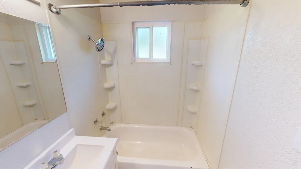 205 W Birch Place #4 Sperry, OK 74073