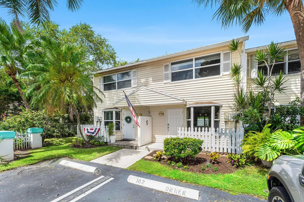 2503 NE 15th Street #2503 Pompano Beach, FL 33062