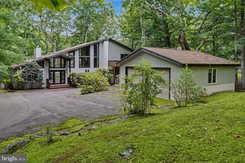 124 WHIPPLETREE LANE