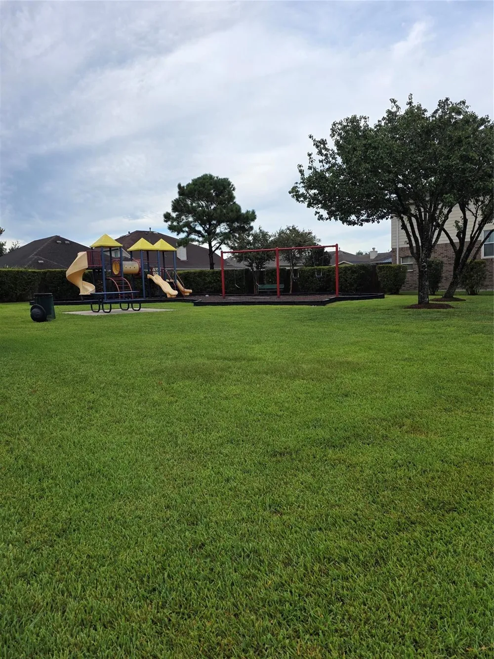 2133 Stoney Brook Drive Deer Park, TX 77536