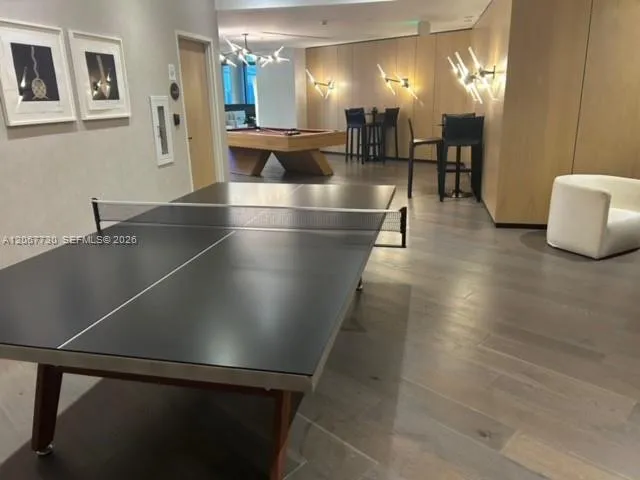 480 NE 31st St #905 Miami, FL 33137