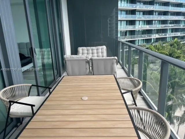 480 NE 31st St #905 Miami, FL 33137