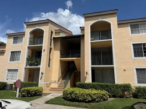 1743 Village Boulevard #106