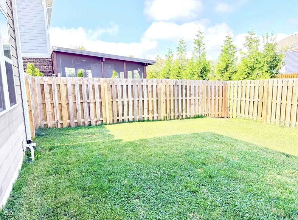 960 Miller Court Greenfield, IN 46140