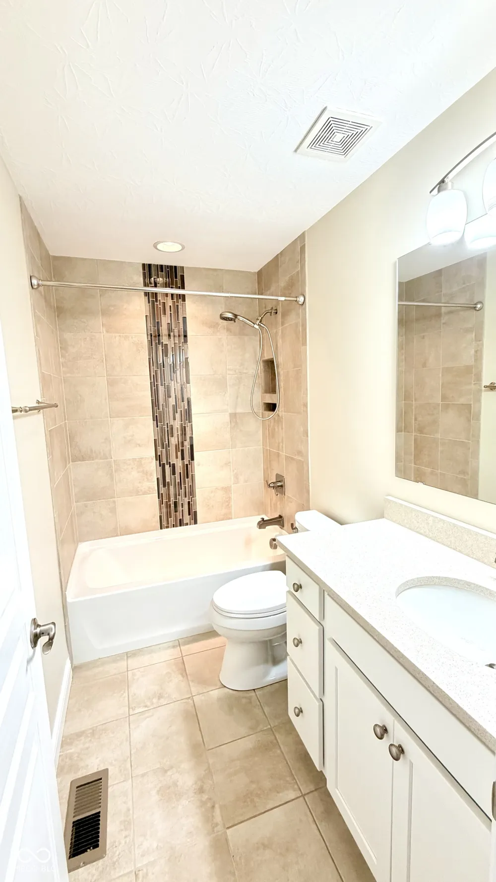 960 Miller Court Greenfield, IN 46140