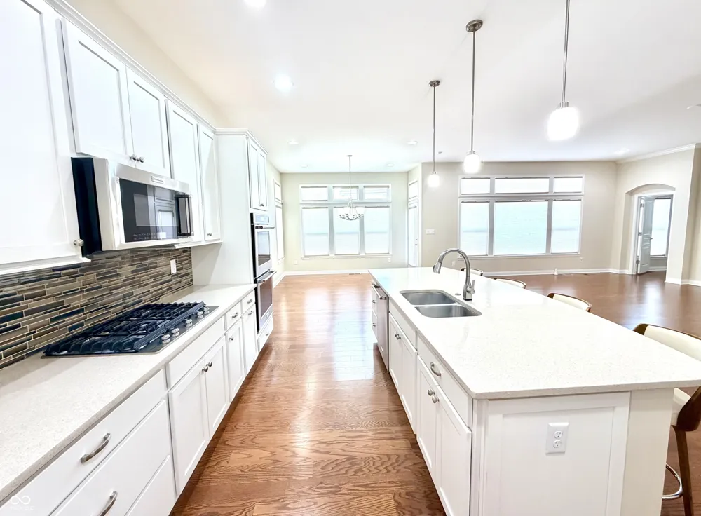 960 Miller Court Greenfield, IN 46140
