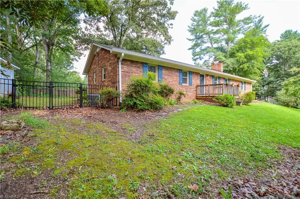 1507 Overlook Drive Wilkesboro, NC 28697