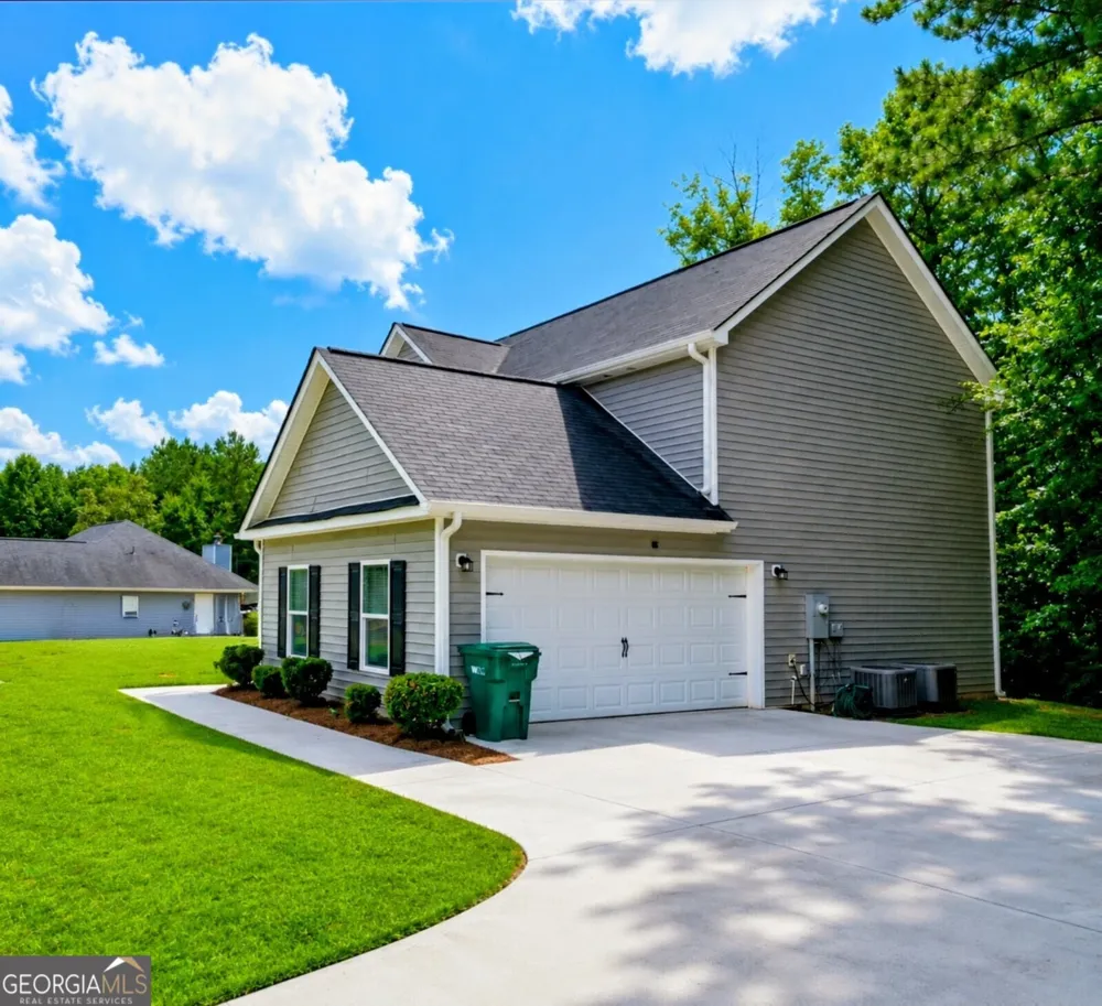 133 Beaty TRL Flovilla, GA 30216