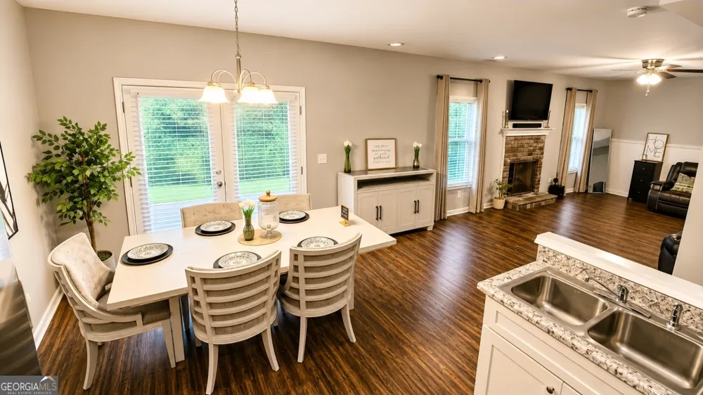133 Beaty TRL Flovilla, GA 30216