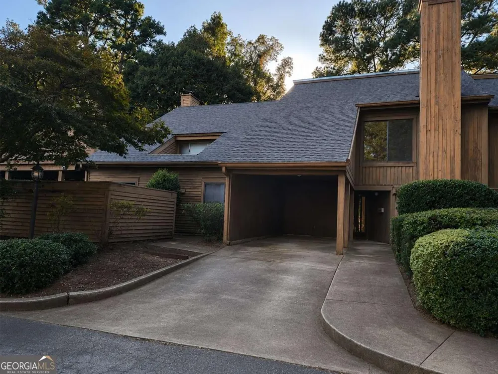 38 Willowick CT Lithonia, GA 30038