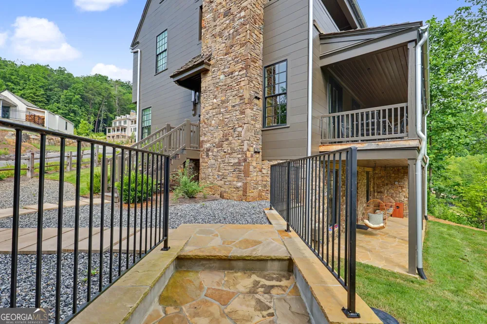 60 Cove View LN Clarkesville, GA 30523