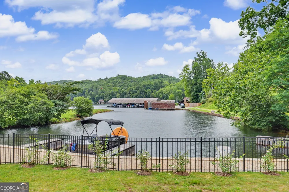 60 Cove View LN Clarkesville, GA 30523
