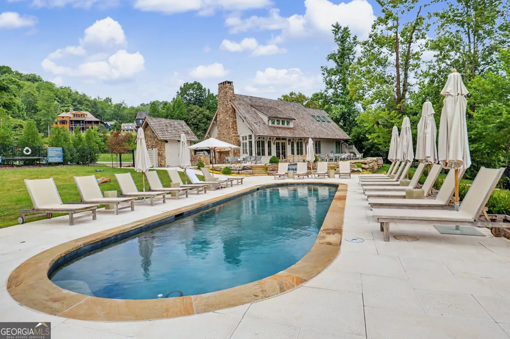 60 Cove View LN Clarkesville, GA 30523