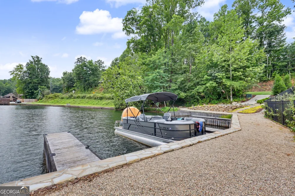 60 Cove View LN Clarkesville, GA 30523