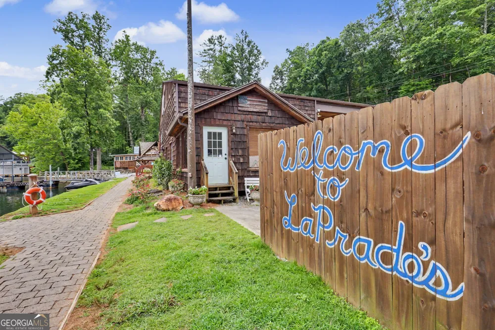 60 Cove View LN Clarkesville, GA 30523