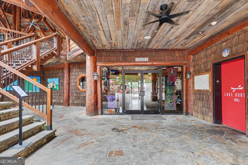 60 Cove View LN Clarkesville, GA 30523