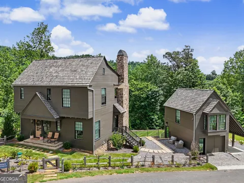 60 Cove View LN
