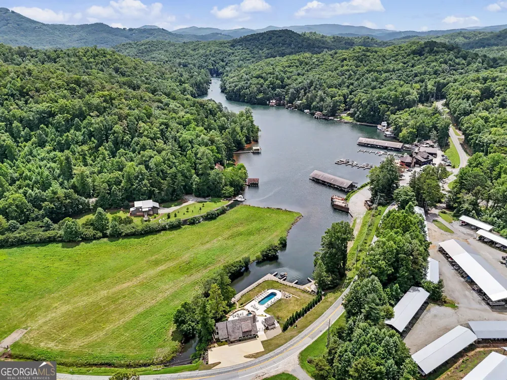 60 Cove View LN Clarkesville, GA 30523