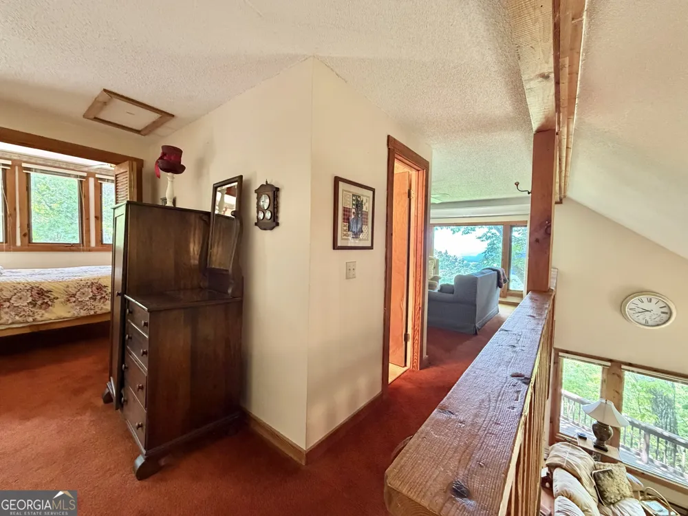 1491 Black Branch RD Rabun Gap, GA 30568