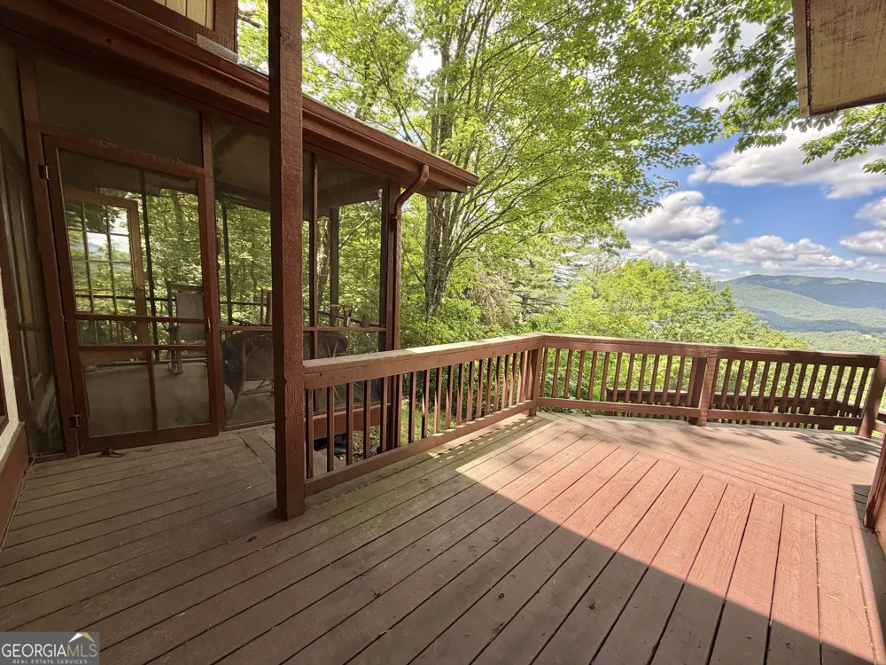 1491 Black Branch RD Rabun Gap, GA 30568