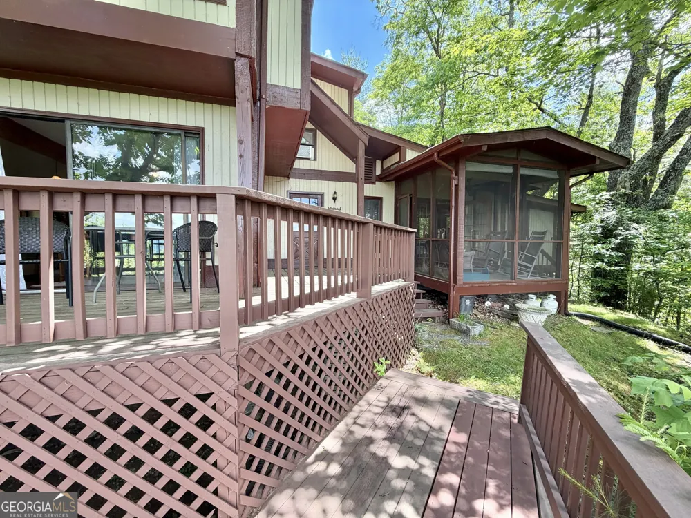 1491 Black Branch RD Rabun Gap, GA 30568