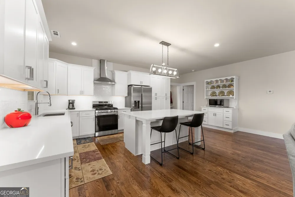 527 Abby Clayton, GA 30525