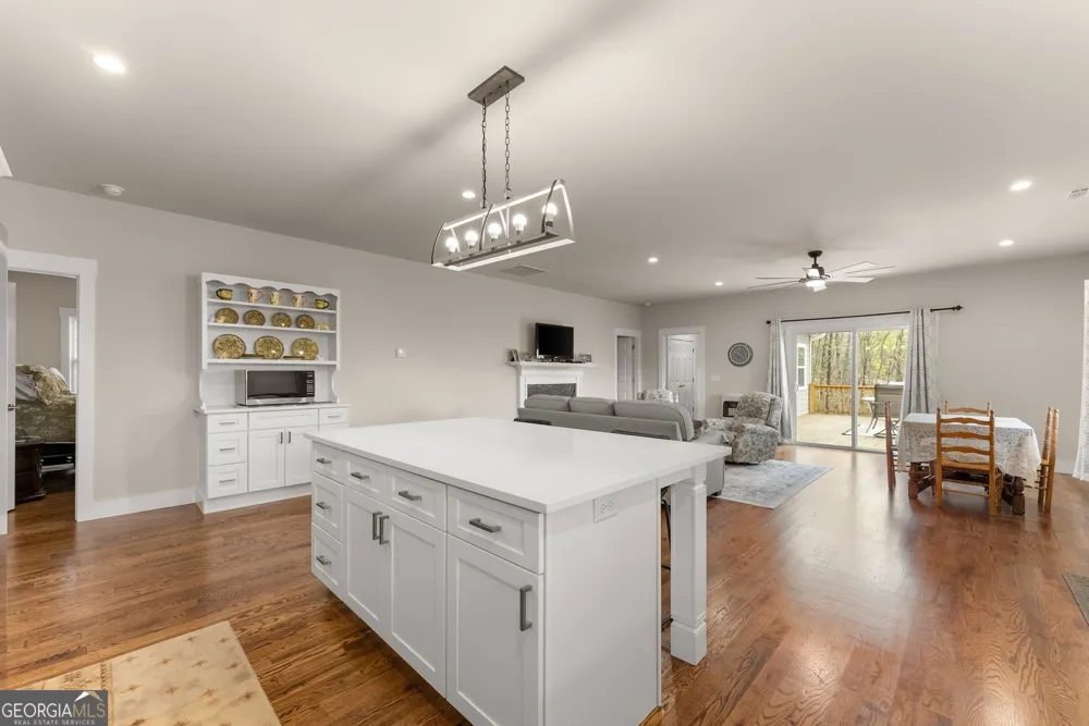 527 Abby Clayton, GA 30525