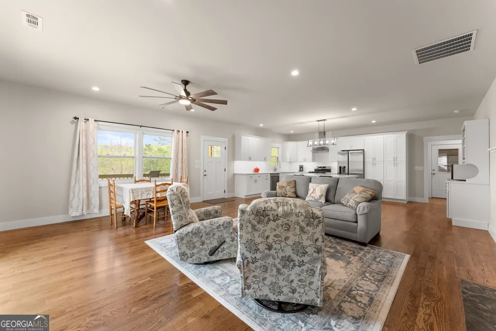 527 Abby Clayton, GA 30525