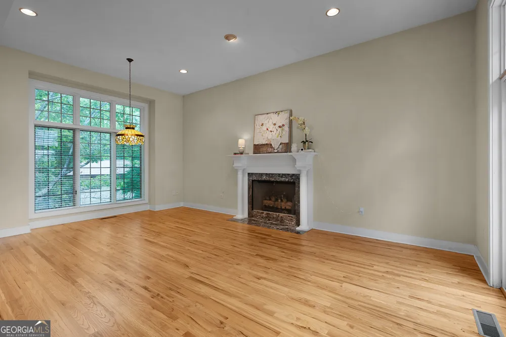 267 Starcross LN Jasper, GA 30143