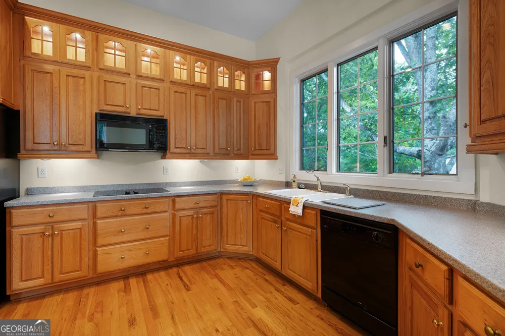 267 Starcross LN Jasper, GA 30143