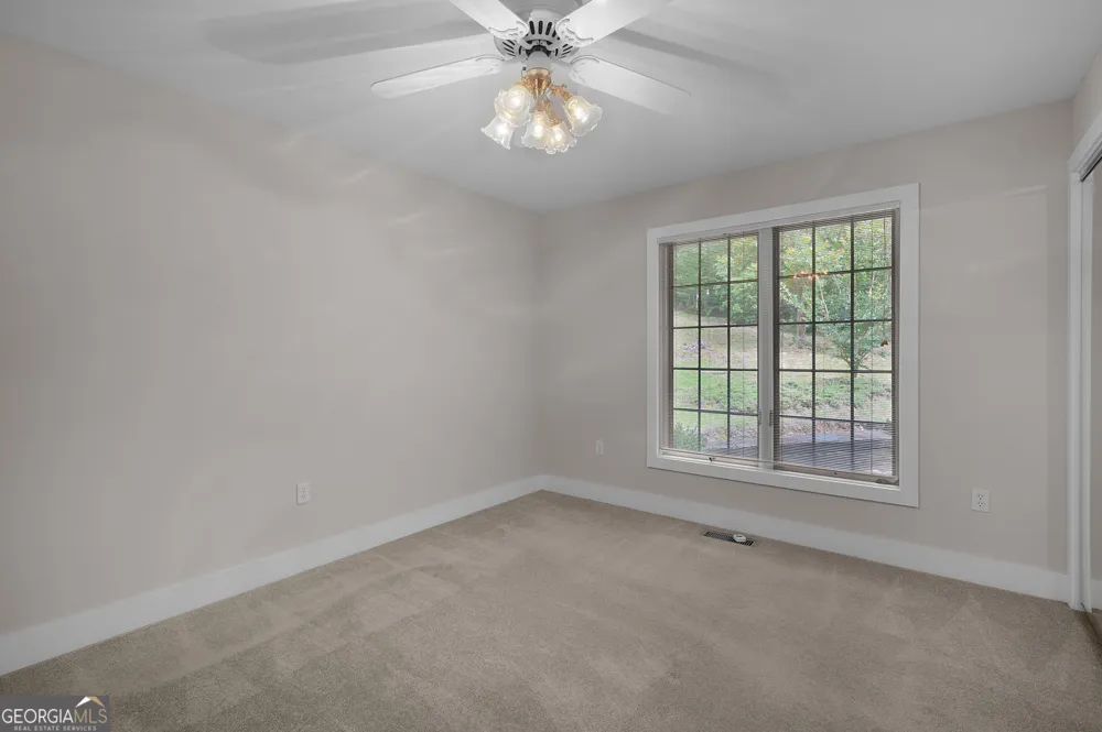267 Starcross LN Jasper, GA 30143