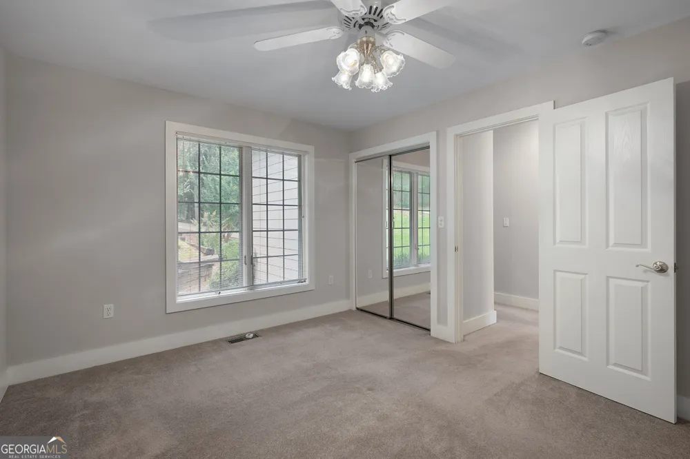 267 Starcross LN Jasper, GA 30143