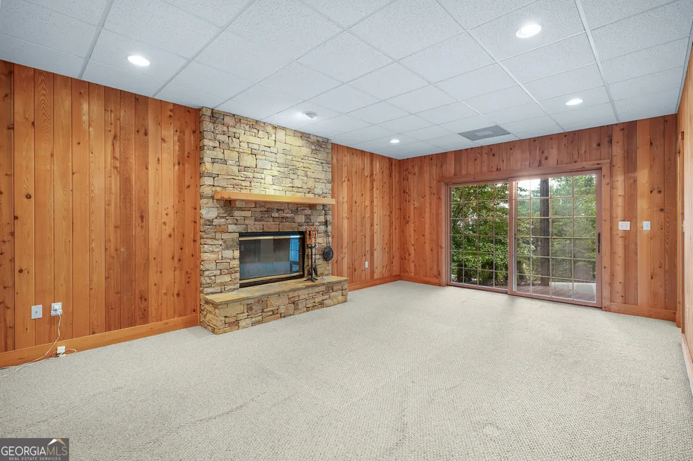 267 Starcross LN Jasper, GA 30143
