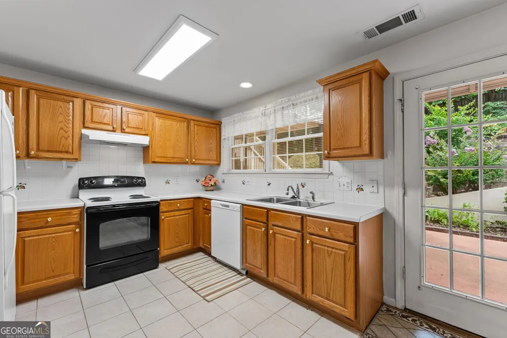 2910 Arbor Creek LN Doraville, GA 30340