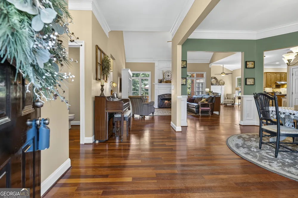 1041 Spring Lake DR Bishop, GA 30621