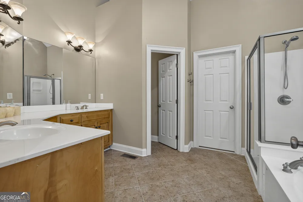 1041 Spring Lake DR Bishop, GA 30621