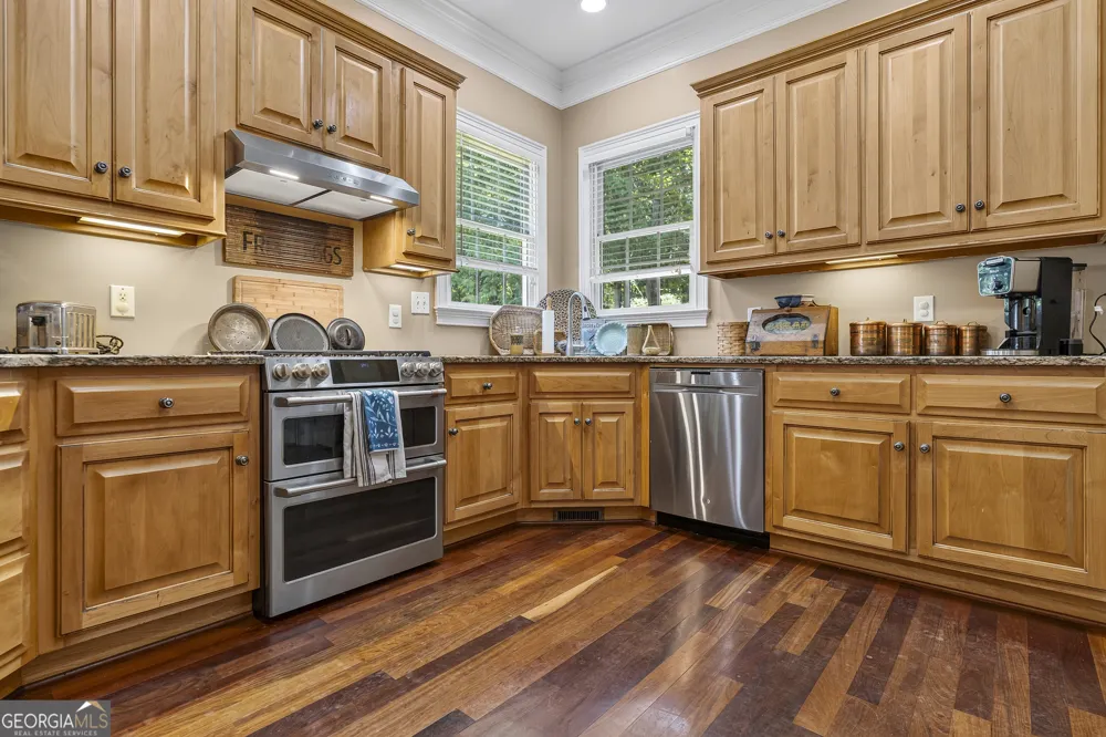 1041 Spring Lake DR Bishop, GA 30621