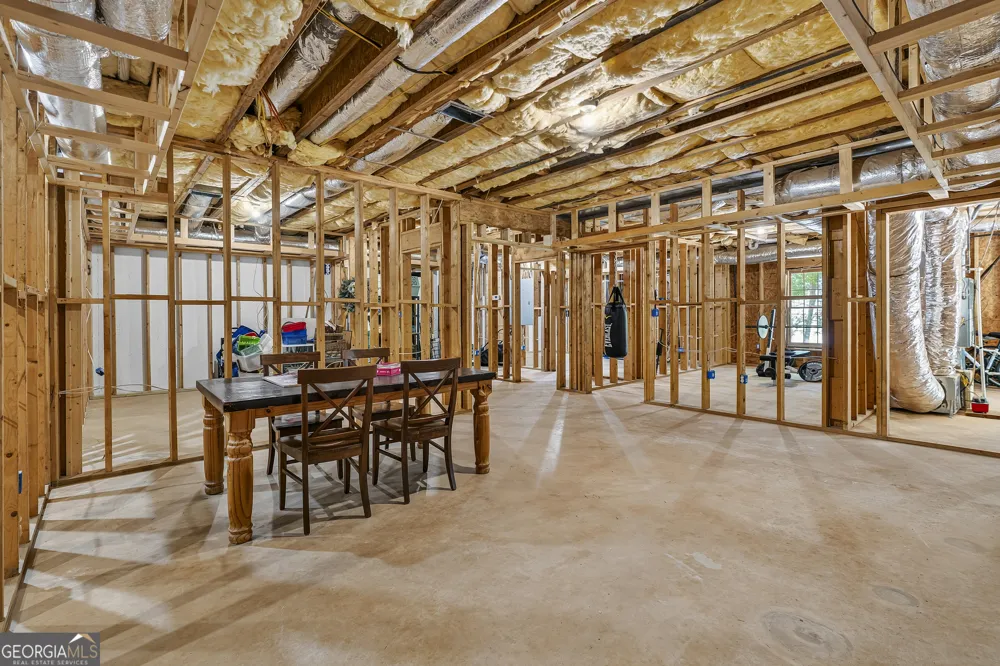 1041 Spring Lake DR Bishop, GA 30621