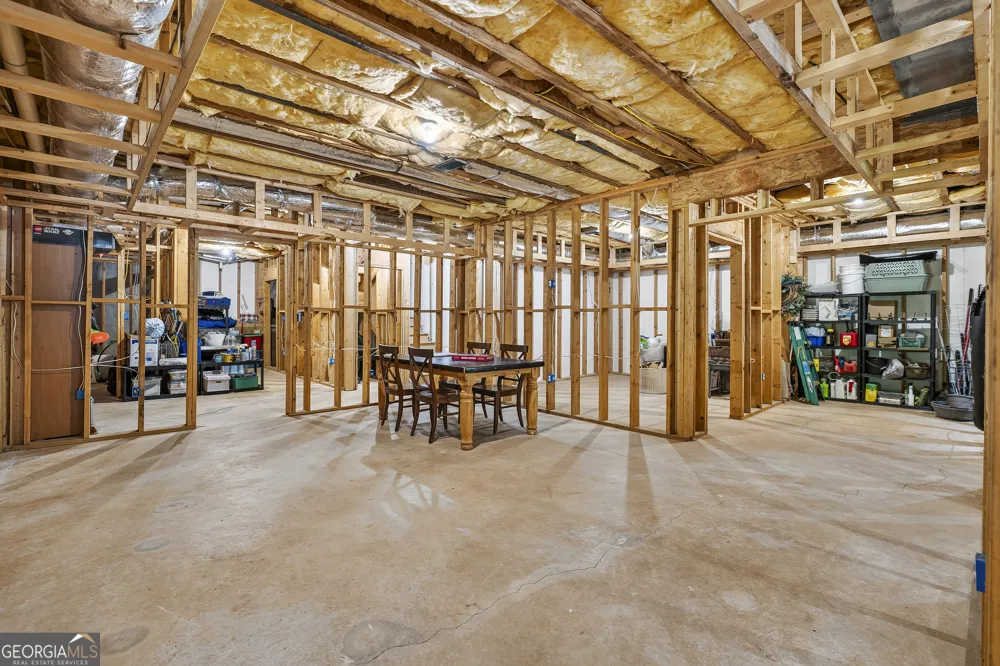 1041 Spring Lake DR Bishop, GA 30621