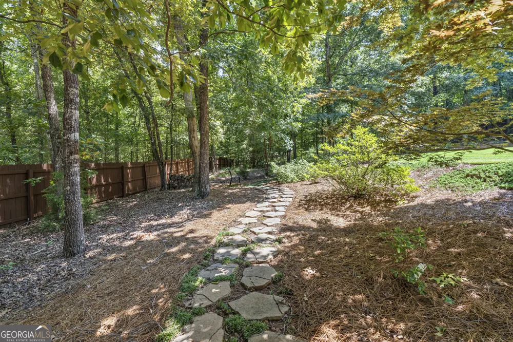 1041 Spring Lake DR Bishop, GA 30621
