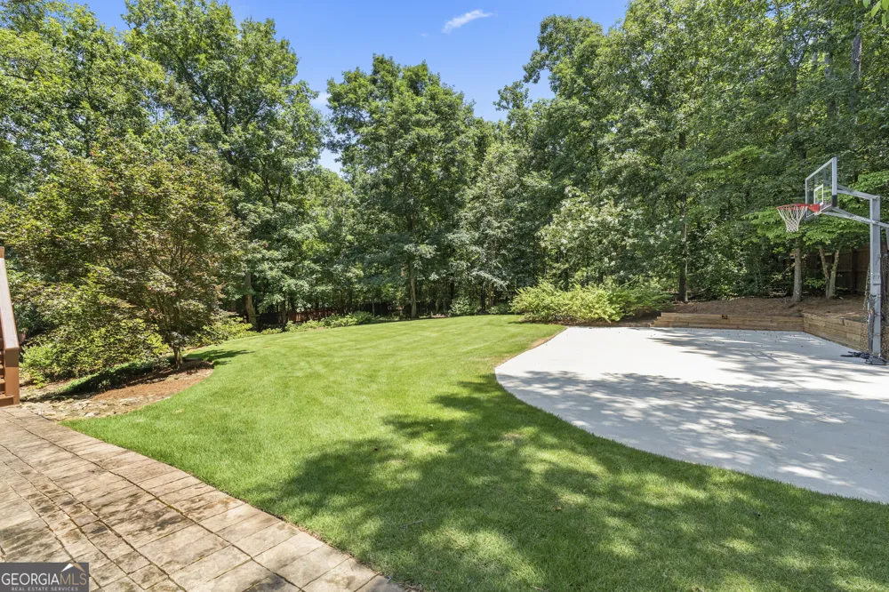 1041 Spring Lake DR Bishop, GA 30621